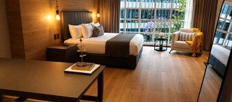 St Isidro Suites Corporate Housing SPA & Wellness Center