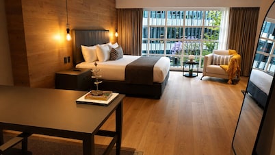 St Isidro Suites Corporate Housing SPA & Wellness Center