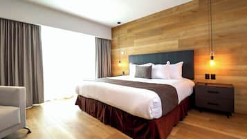 Royal Family Suite, with balcony | 1 soveværelse, premium-sengetøj, dundyner, pengeskab på værelset