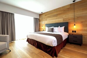 Royal Family Suite, with balcony | 1 bedroom, premium bedding, down comforters, in-room safe