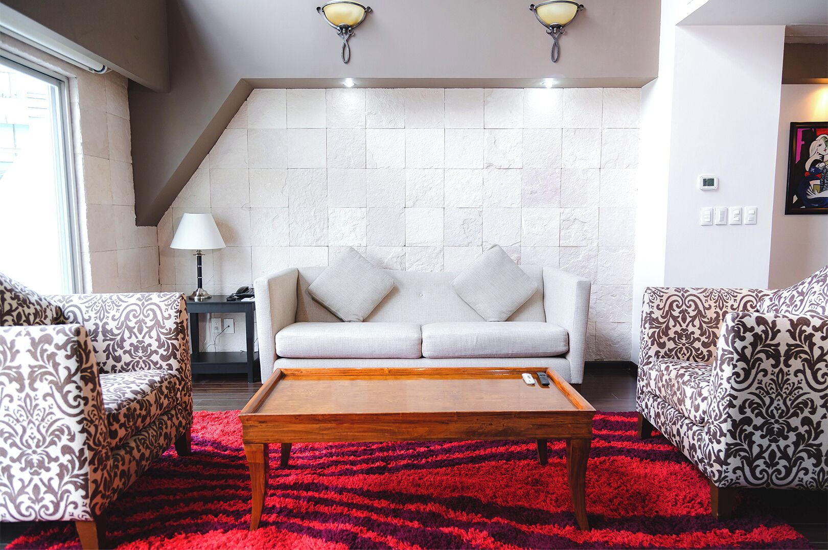 presidential room | living area | 50-inch smart tv with digital channels, tv