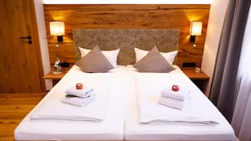 コンフォート ダブルルーム ダブルベッド 1 台 | 1 室のベッドルーム、高級寝具、セーフティボックス (室内)、客室ごとに異なる装飾