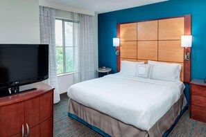 Premium bedding, pillowtop beds, in-room safe, laptop workspace - Residence Inn by Marriott Chicago Lake Forest/Mettawa (Lake Forest)