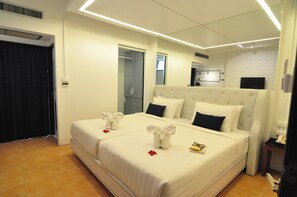 Ropa de cama hipoalergénica y minibar 