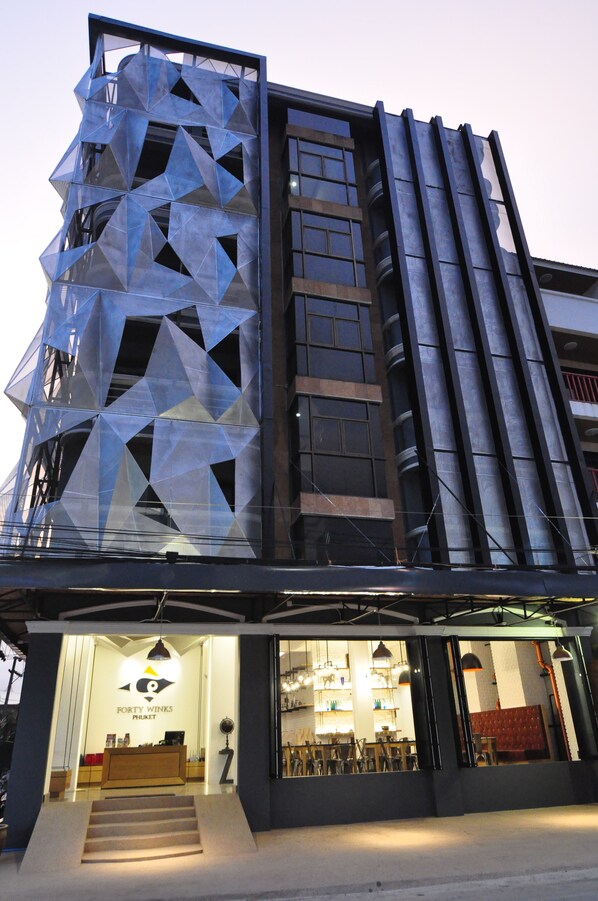 Exterior - Forty Winks Phuket (Patong)