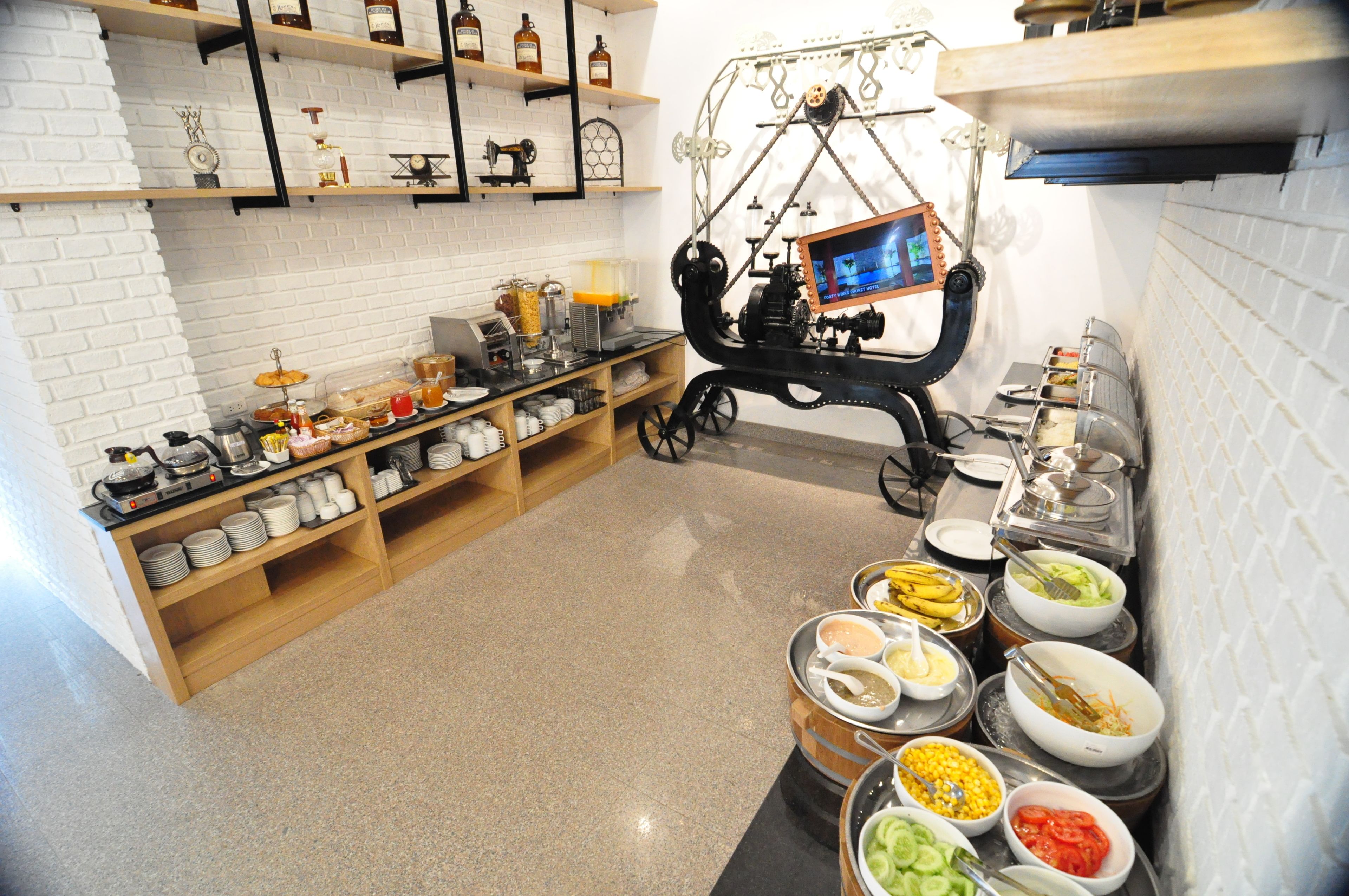 Photo - Forty Winks Phuket Hotel