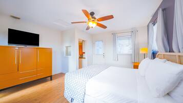 Suite, 2 Bedrooms | Free WiFi, bed sheets