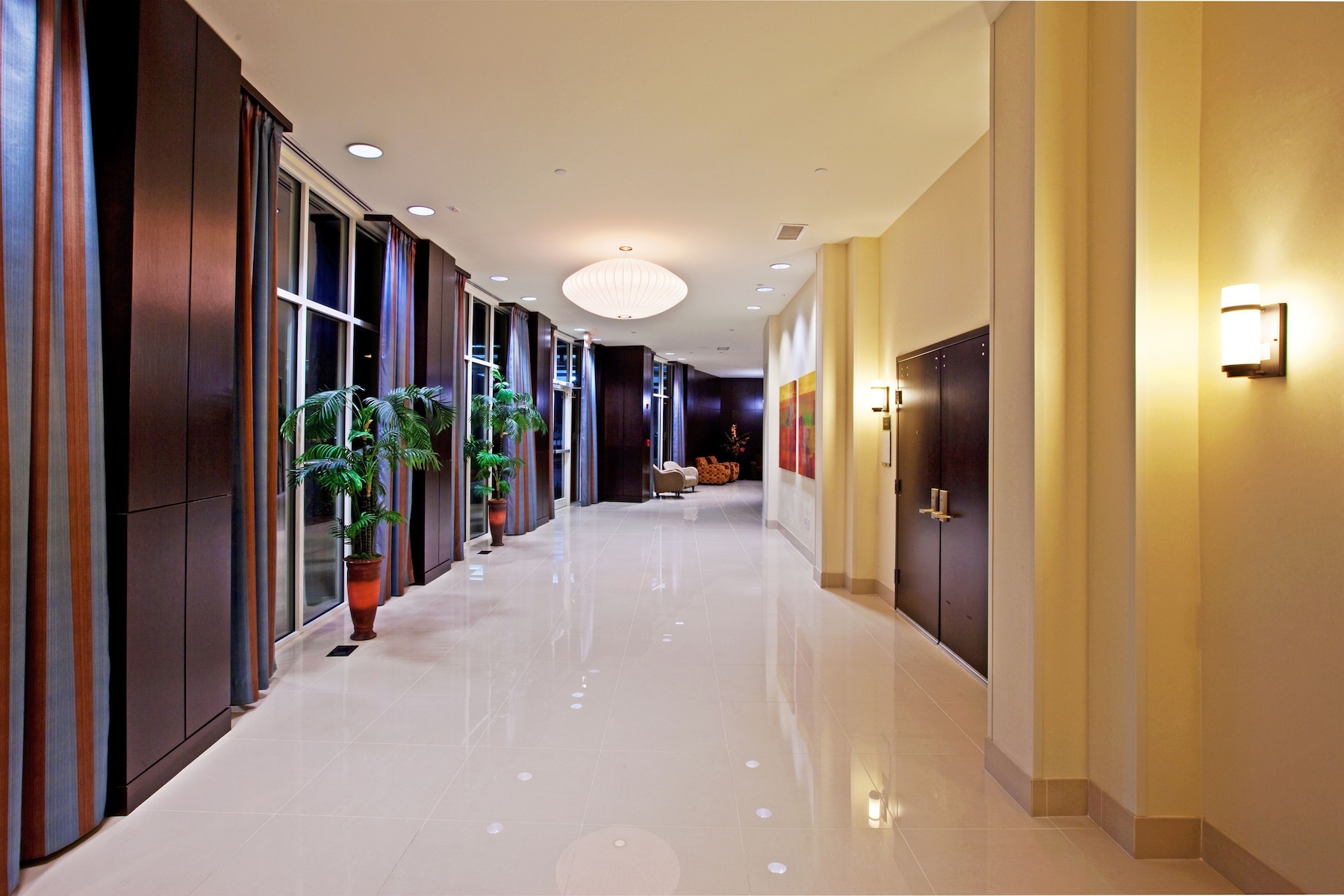 Interior of Holiday Inn Louisville Airport Fair Expo