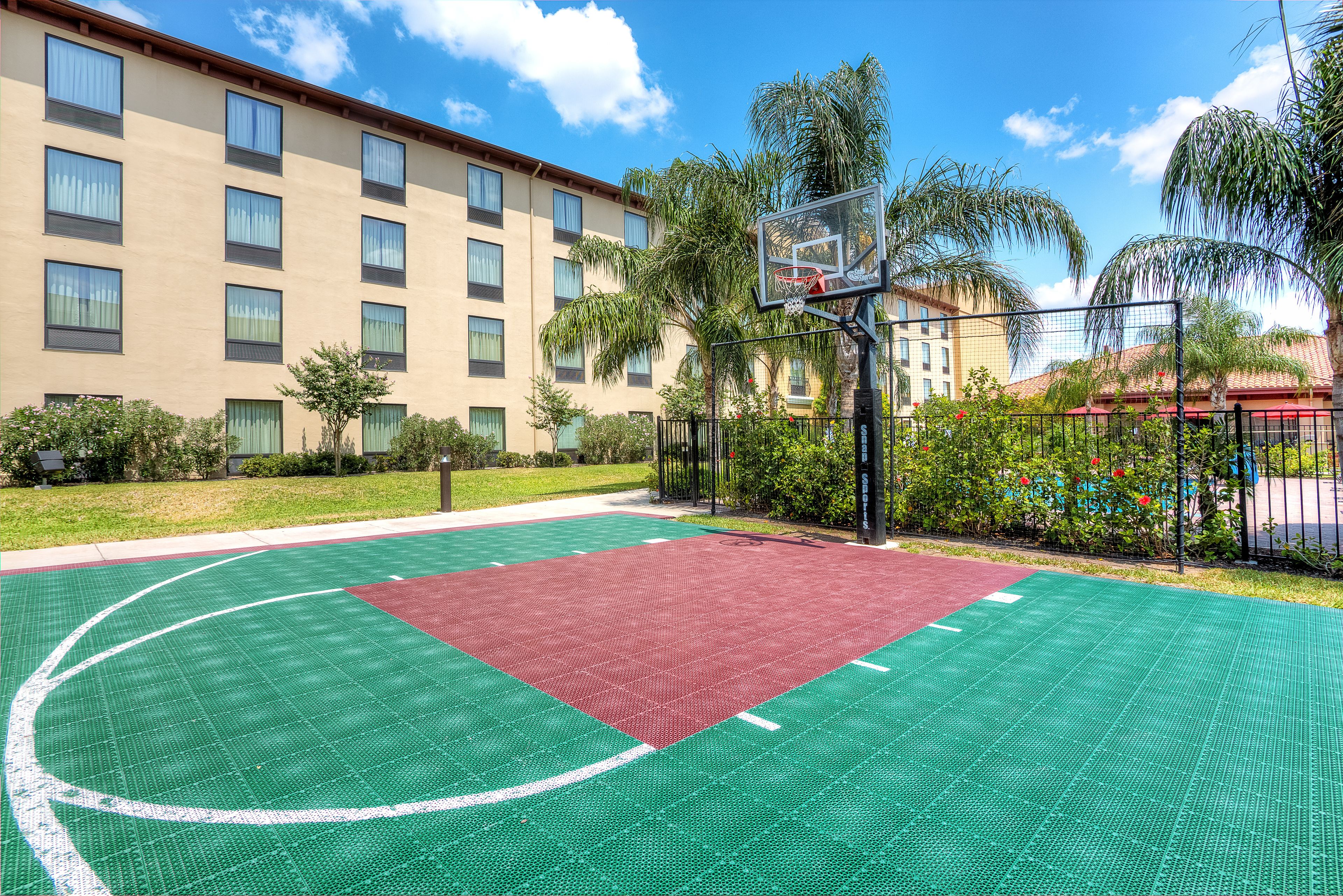 children’s play area – outdoor