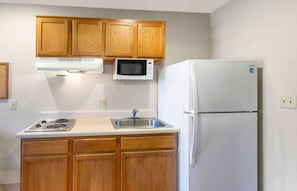 Standard Studio, Non Smoking, Refrigerator & Microwave