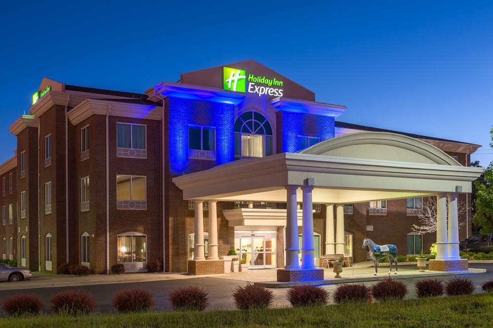 Holiday Inn Express & Suites Lexington Dtwn Area-Keenland by IHG