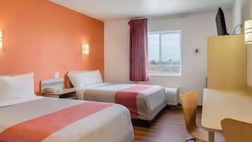 Kamer, 2 tweepersoonsbedden, niet-roken | Gratis wifi, een wekker