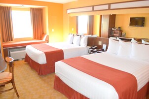 Pillowtop beds, desk, iron/ironing board, free WiFi