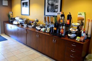 Free daily continental breakfast
