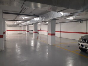 Extended parking (subject to charges)