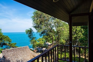 Sea View Family Suite | Balcony view