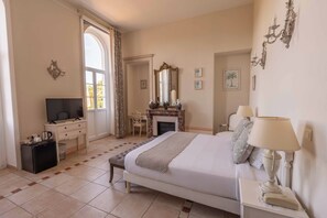 Chambre Supérieure vue Mer et/ou Piscine | Minibar, Zimmersafe, Verdunkelungsvorhänge, schallisolierte Zimmer