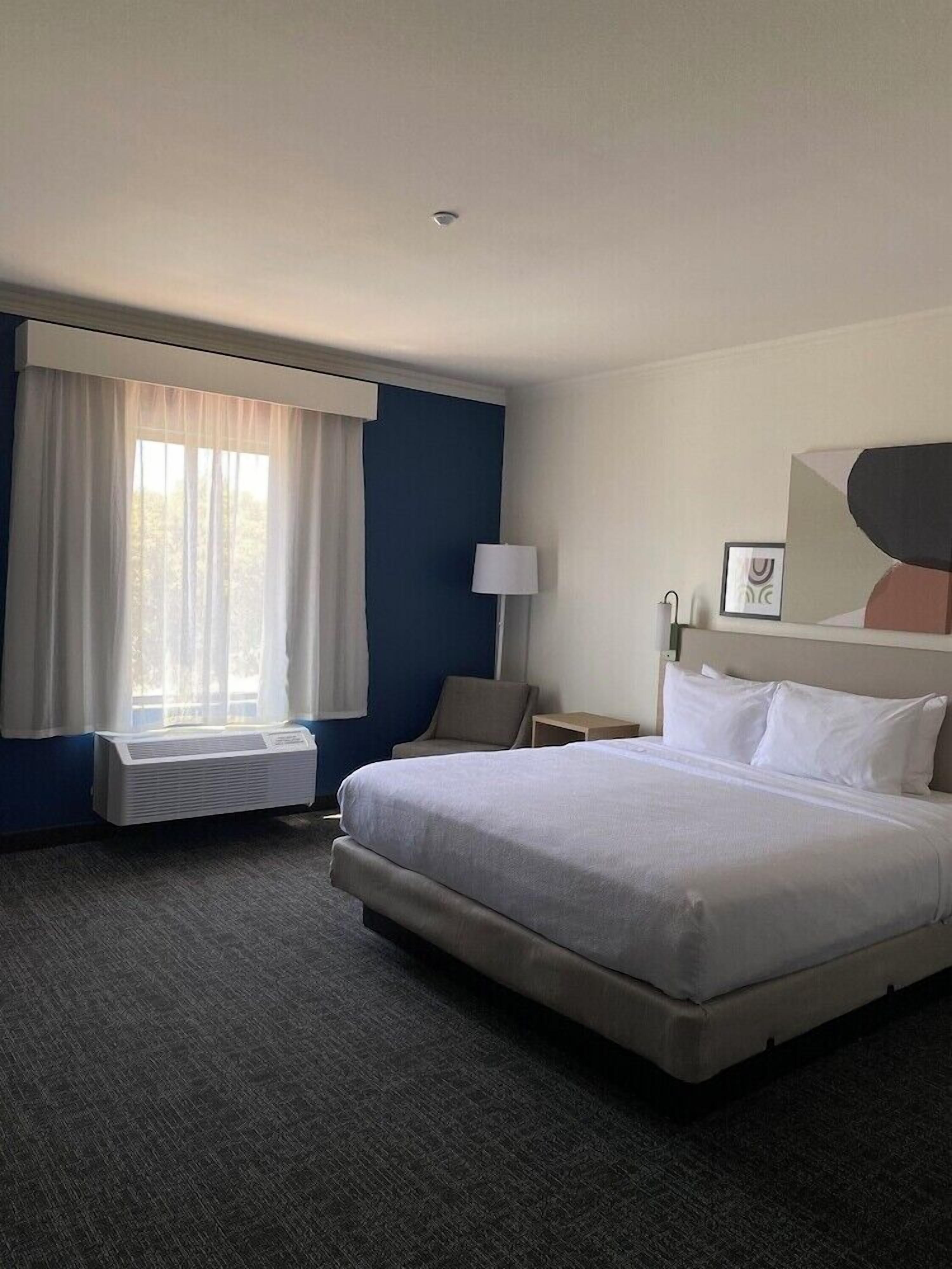 In-room safe, desk, laptop workspace, iron/ironing board