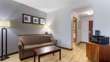 Suite, 1 King Bed with Sofa bed, Accessible, Non Smoking | Egyptian cotton sheets, premium bedding, down comforters