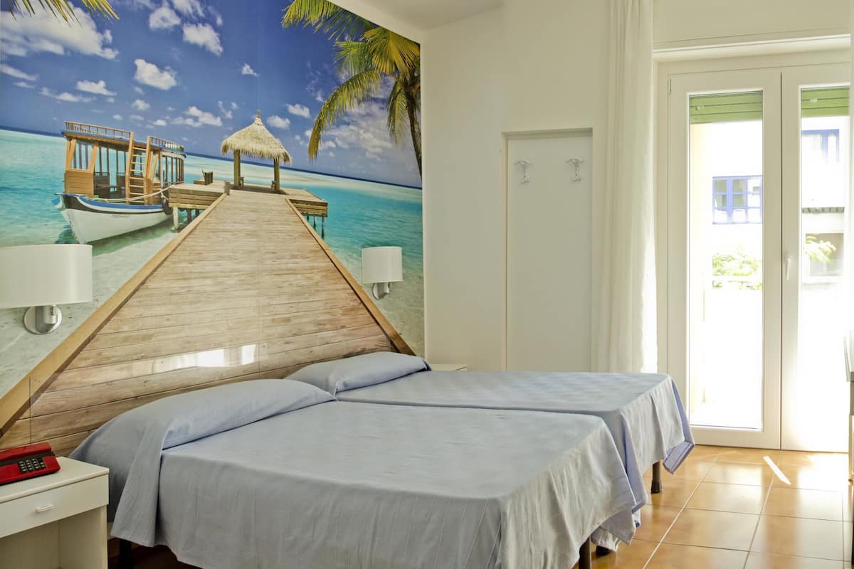In-room safe, desk, cots/infant beds, free WiFi