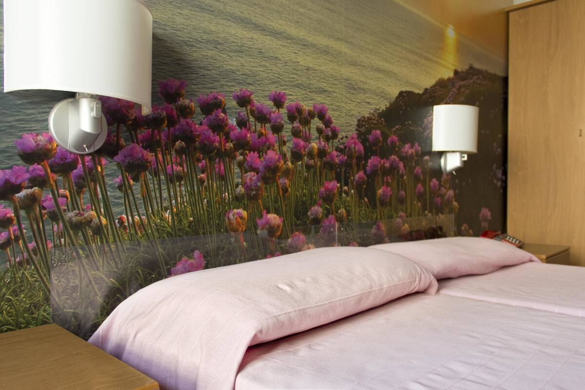 In-room safe, desk, cots/infant beds, free WiFi