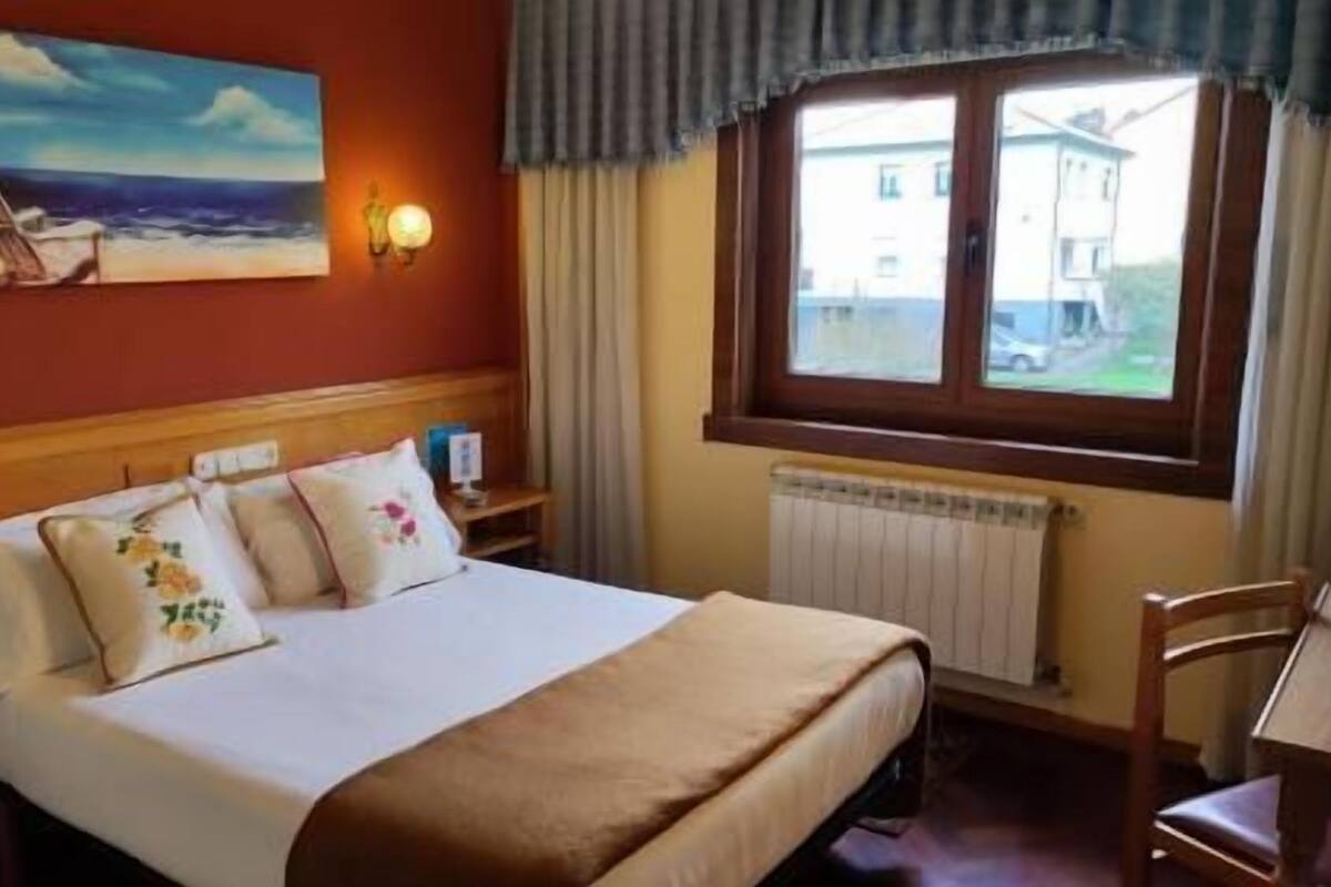 Caja de seguridad en la habitación y decoración personalizada