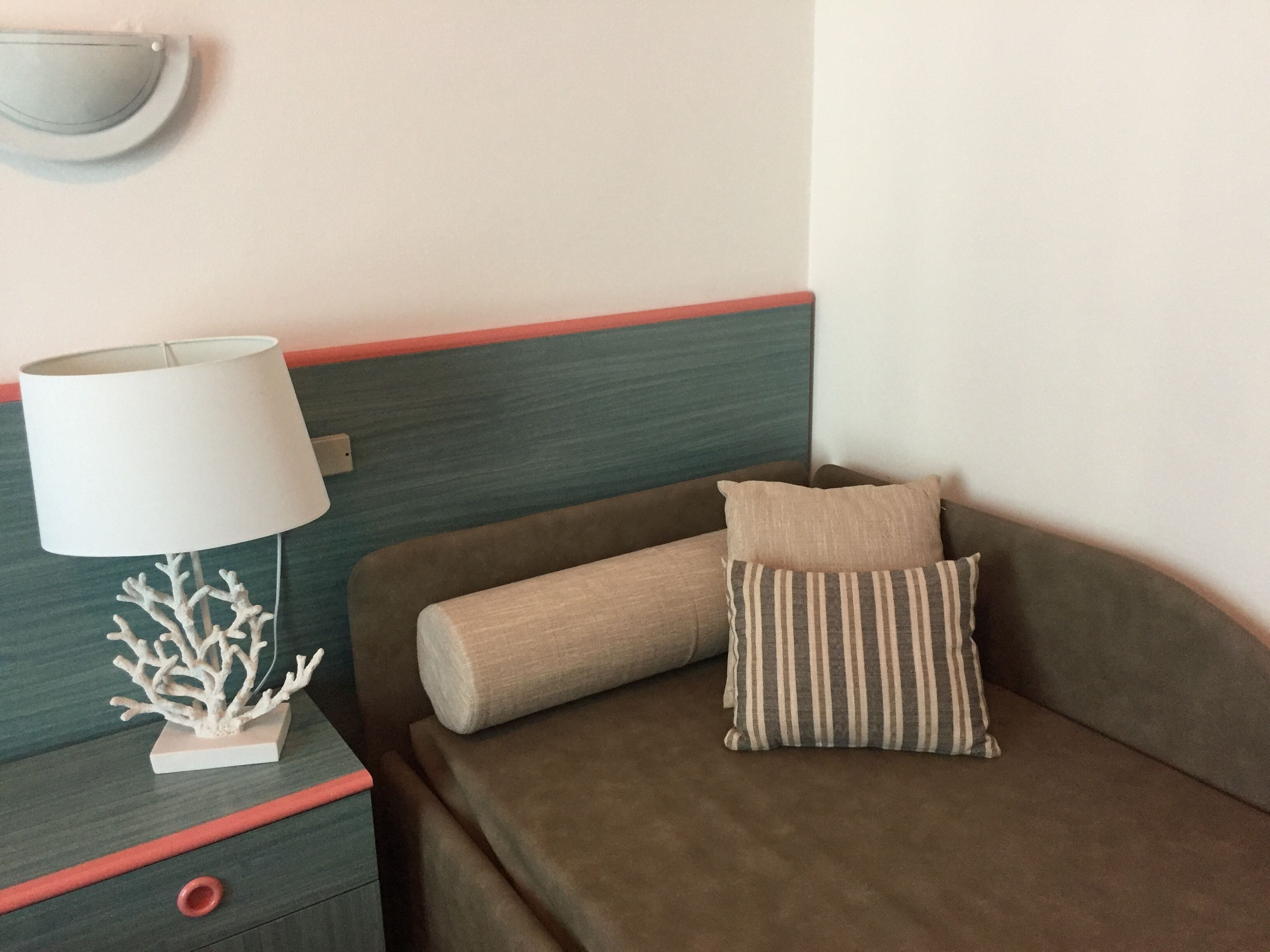 quadruple room | extra beds