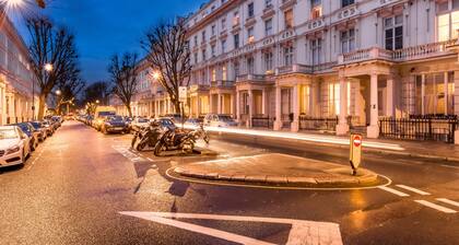 Hyde Park Executive Apartments