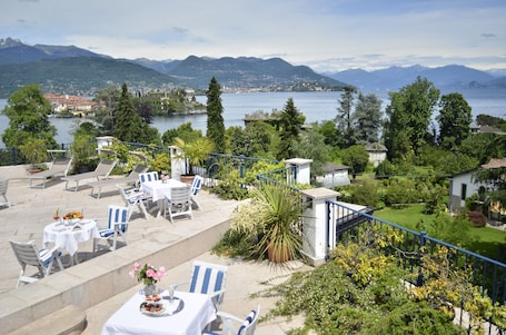 Rooftop terrace. Hotel Royal