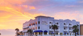 Seaside Amelia Inn