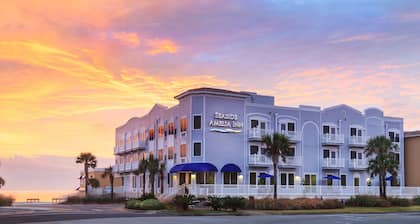 Seaside Amelia Inn