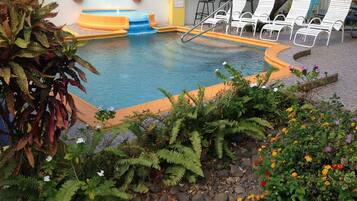 Piscina all'aperto