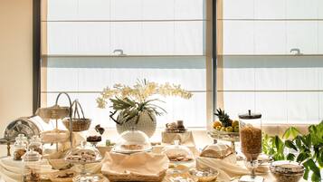 Petit déjeuner buffet compris tous les jours