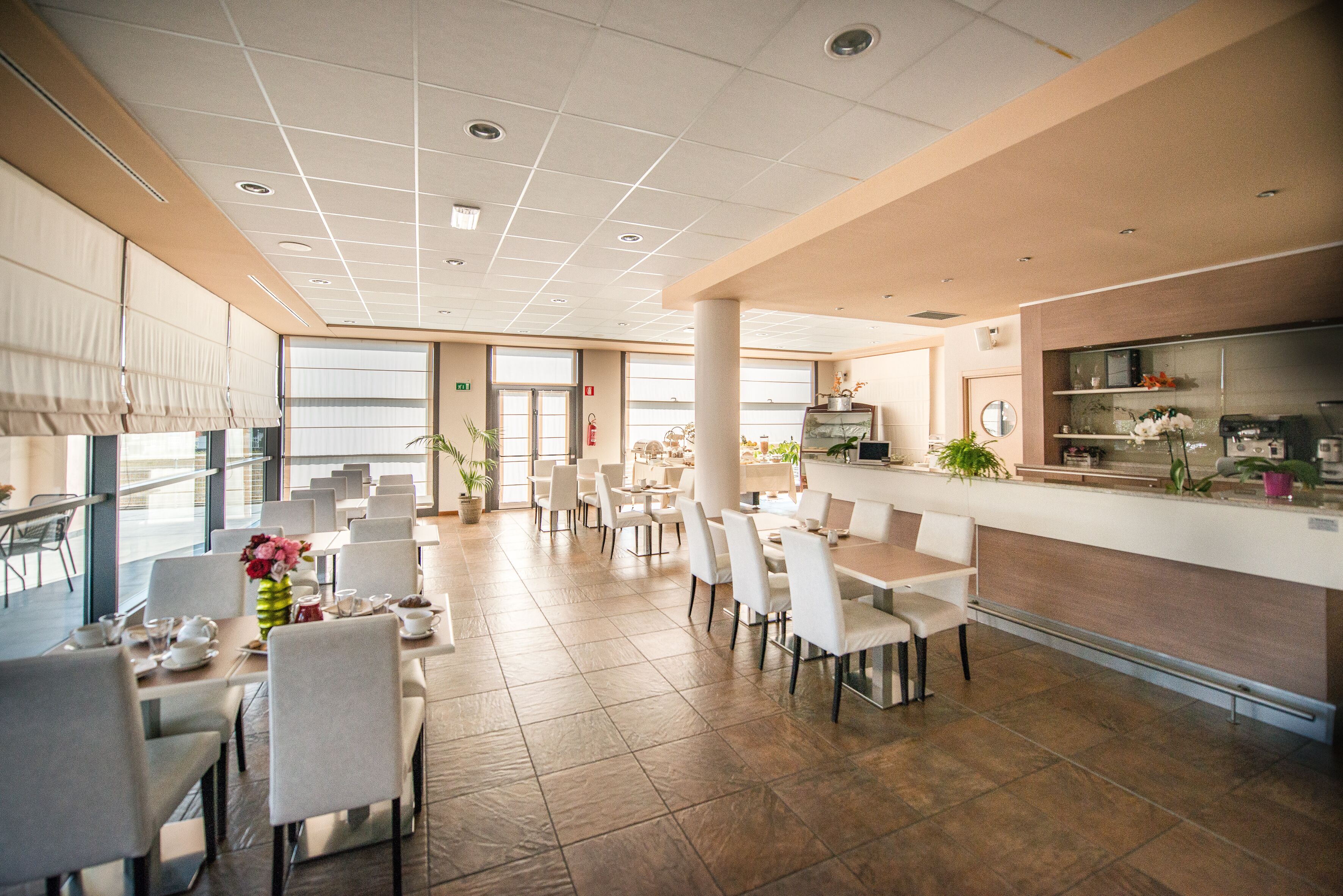 Colazione a buffet inclusa, servita tutte le mattine 