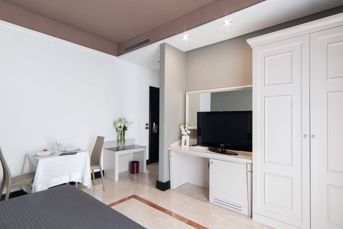 1 bedroom, minibar, in-room safe, free wifi