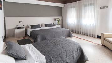 Minibar, coffres-forts dans les chambres, Wi-Fi gratuit