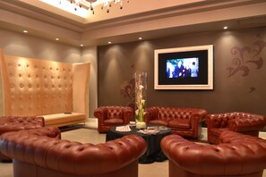 Coin salon dans le hall