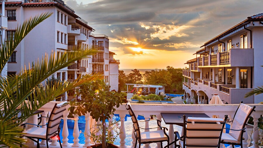 The Cliff Beach & SPA Hotel