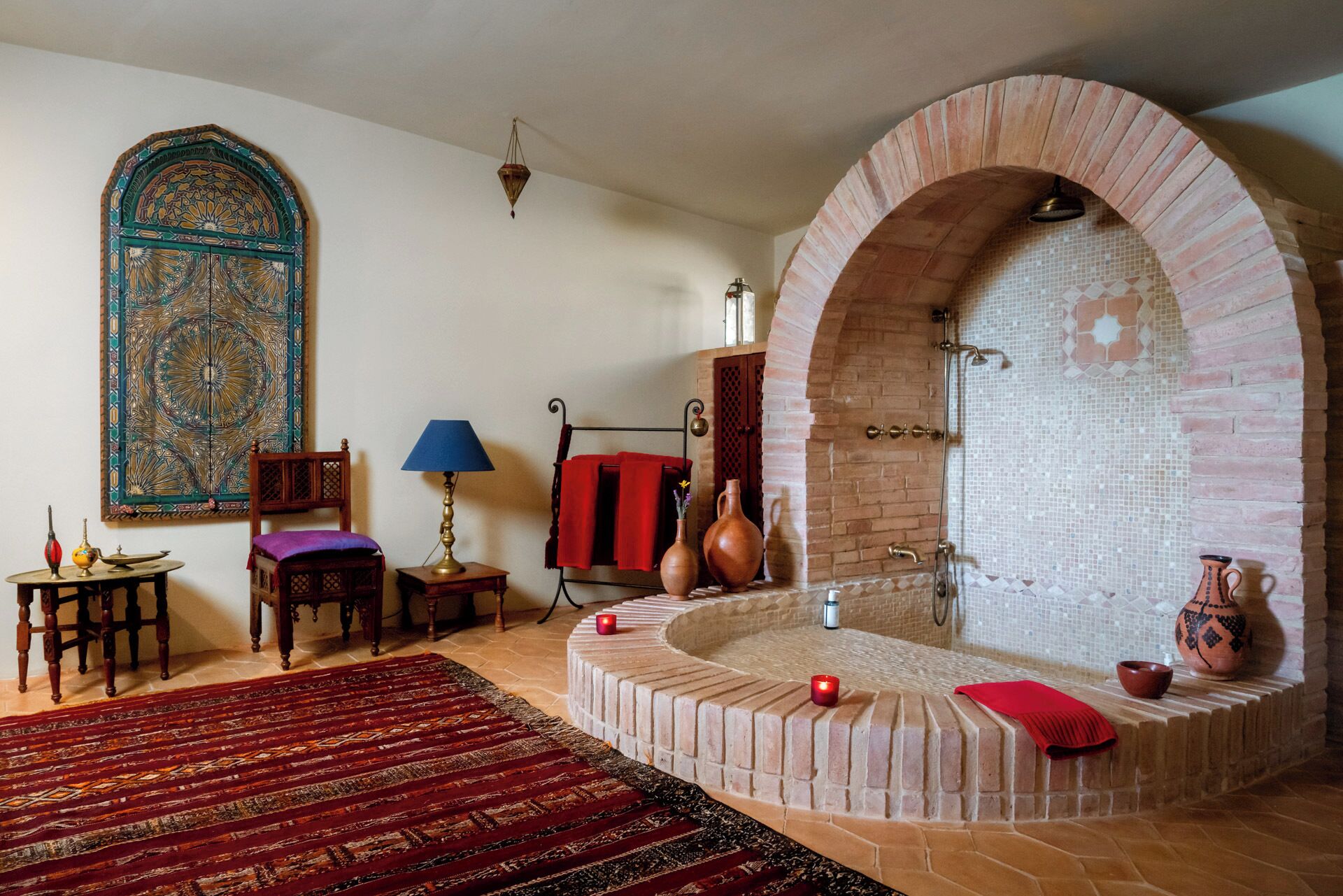 suite superior arabe | bathroom | free toiletries, hair dryer, bathrobes, towels