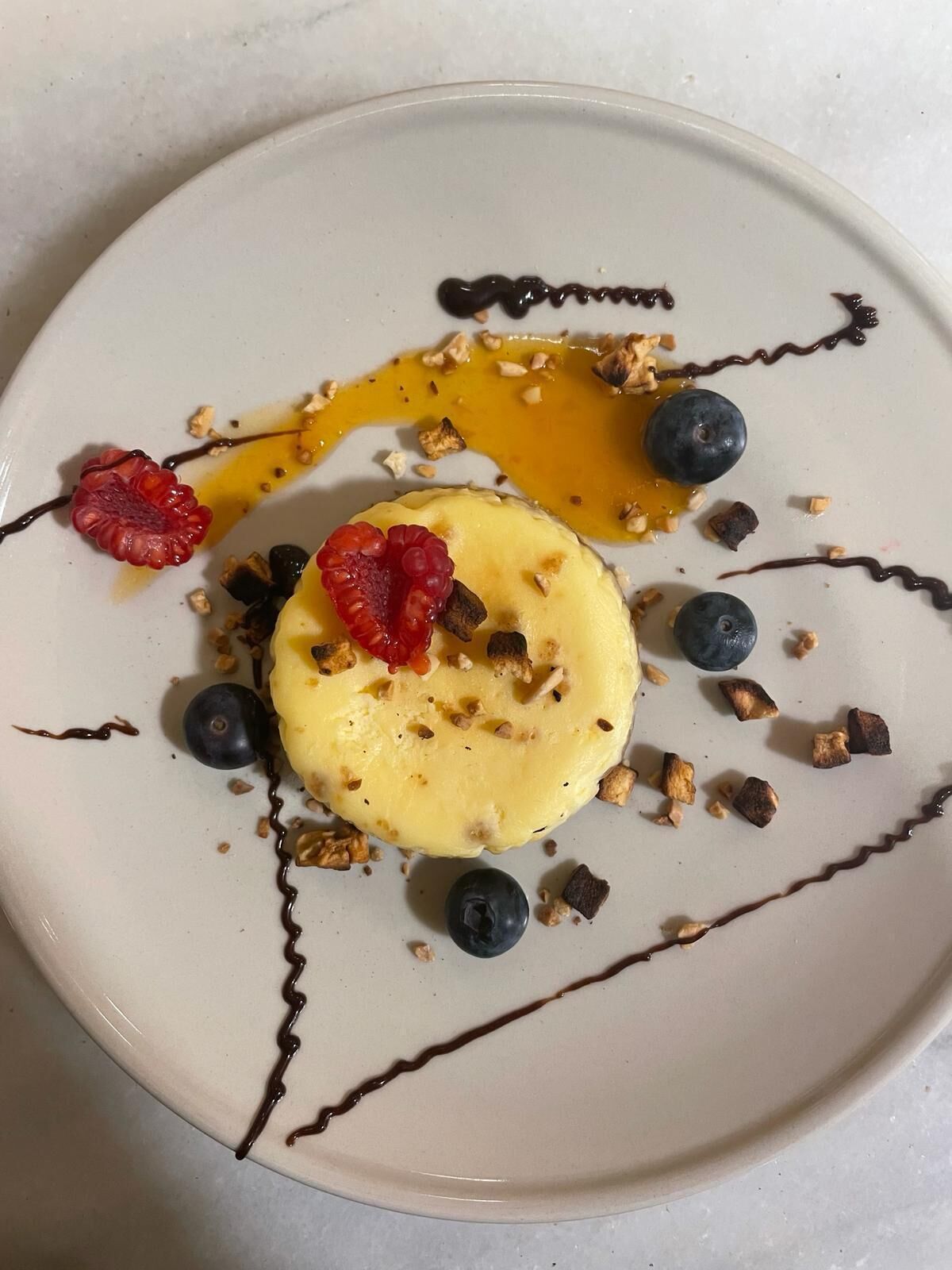 breakfast, lunch served; international cuisine, al fresco dining