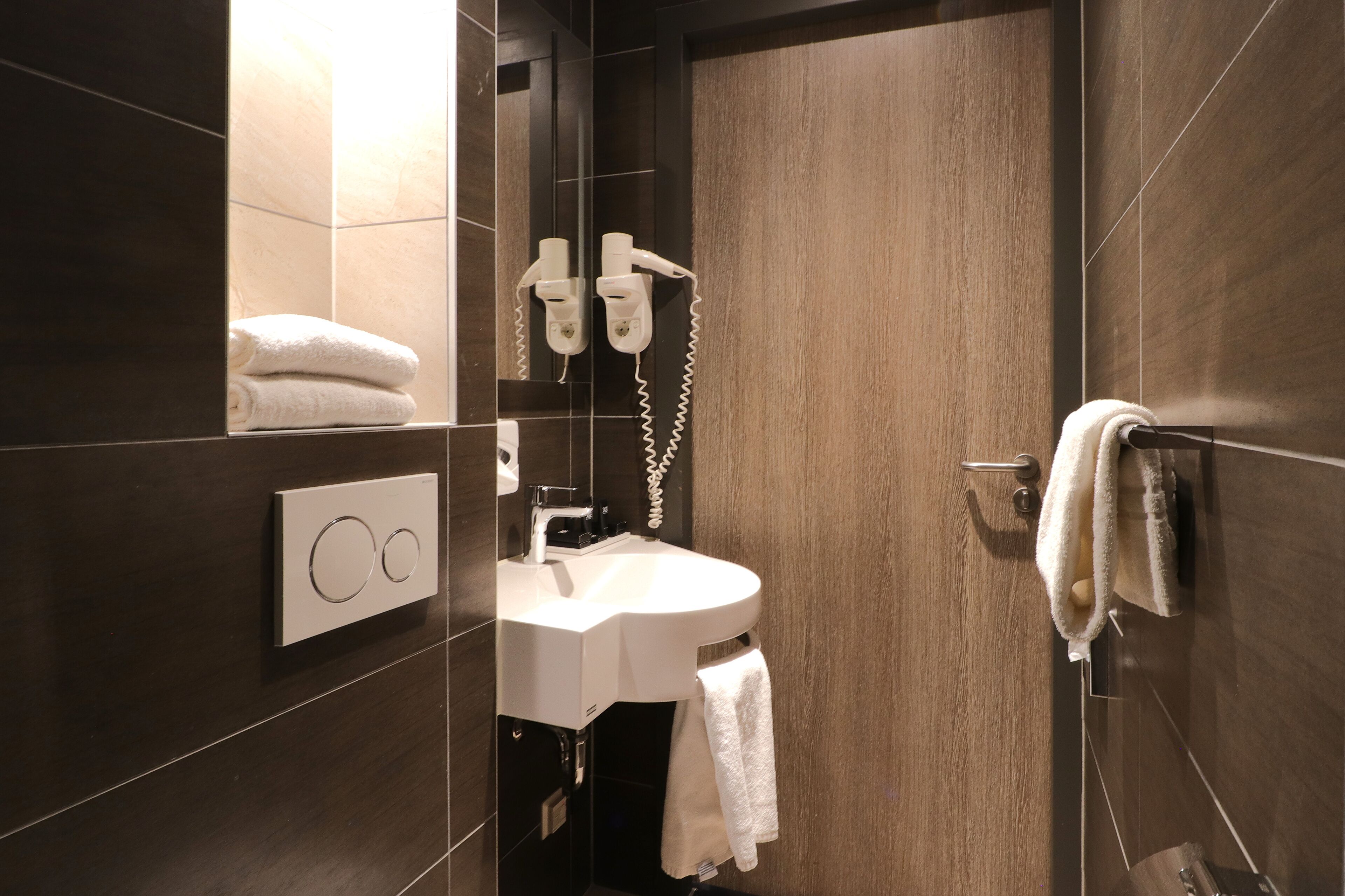 Photo - XO Hotel Inner