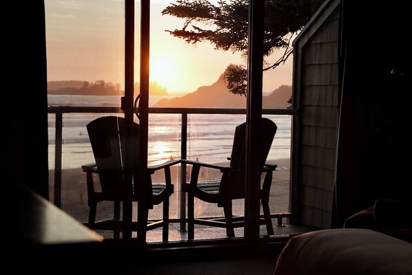 Habitación Deluxe, 1 cama de matrimonio grande, junto a la playa | Ropa de cama de alta calidad y colchones con acolchado adicional