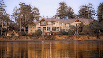 Room (Selected at Check In) Subject to some noise | Premium bedding, pillow-top beds, in-room safe, iron/ironing board