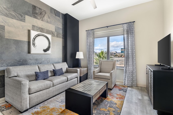 TV de tela plana 32 polegadas com canais a cabo, TV