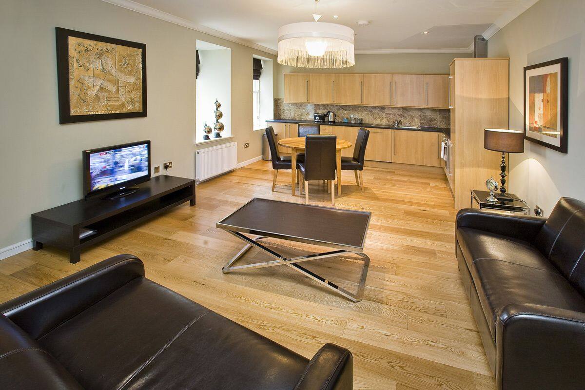Apartment, 2 Bedrooms (opposite St Giles Cathedral) | Living area | TV, DVD player