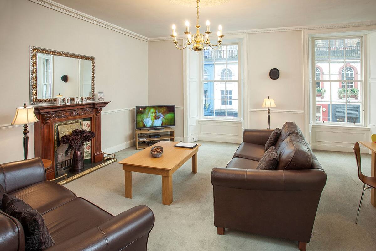 Apartment, 2 Bedrooms (Situated in Victoria Street) | Living area | TV, DVD player