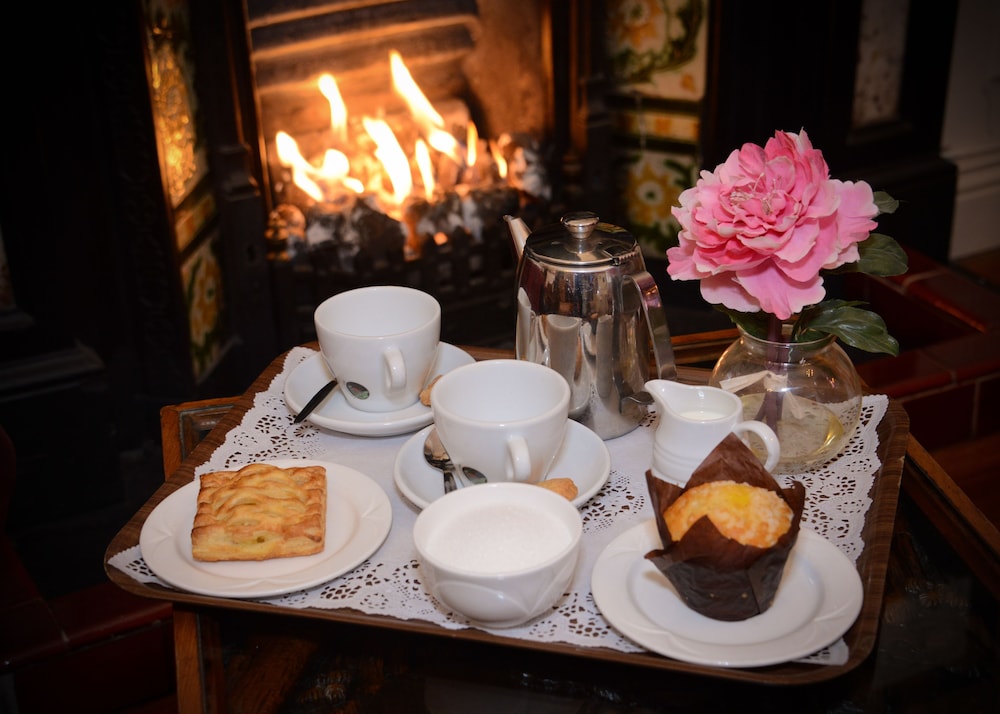 Bush Hotel - Carrick on Shannon by null