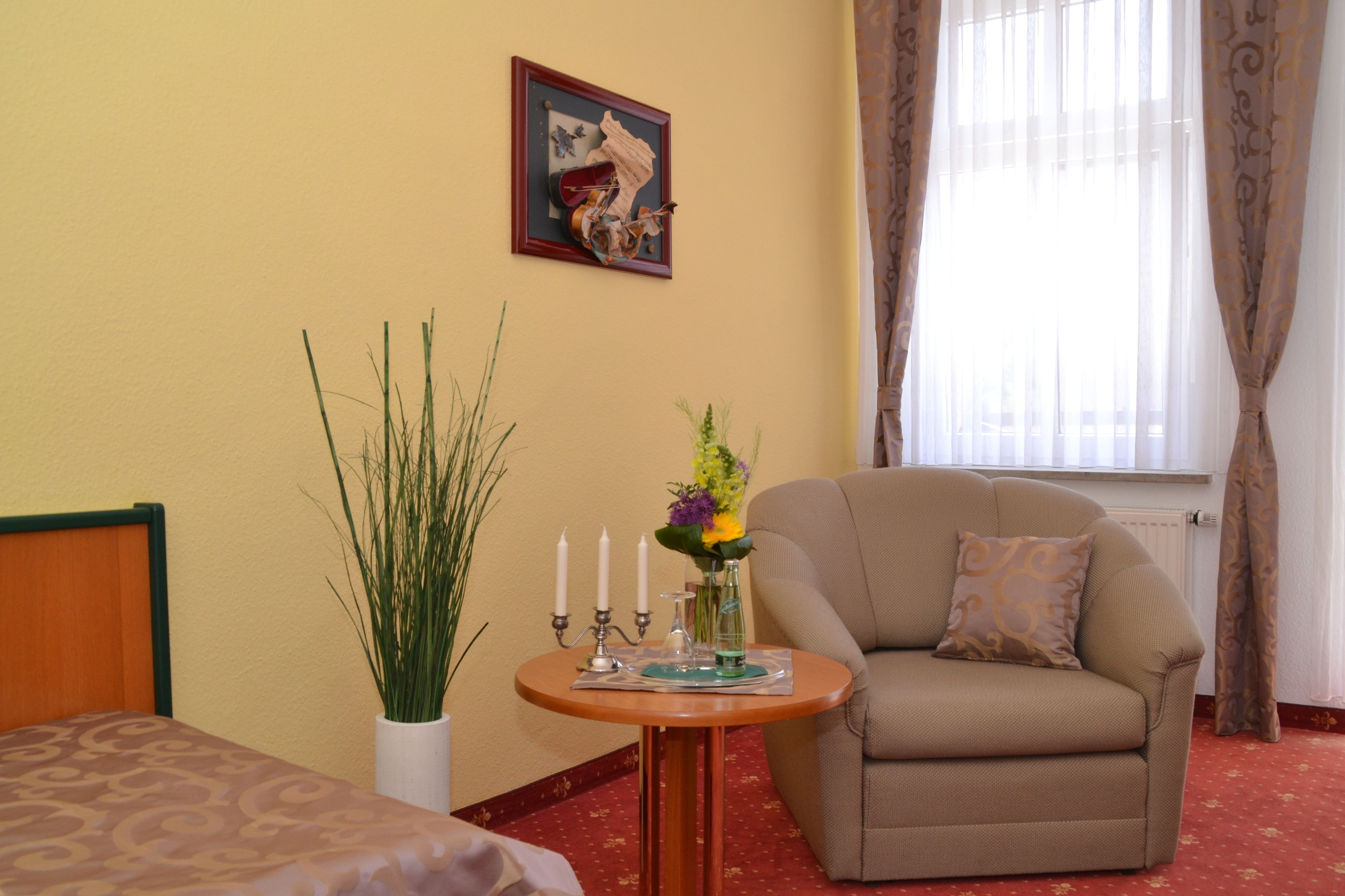 single room, 1 single bed | in-room safe, desk, laptop workspace, soundproofing