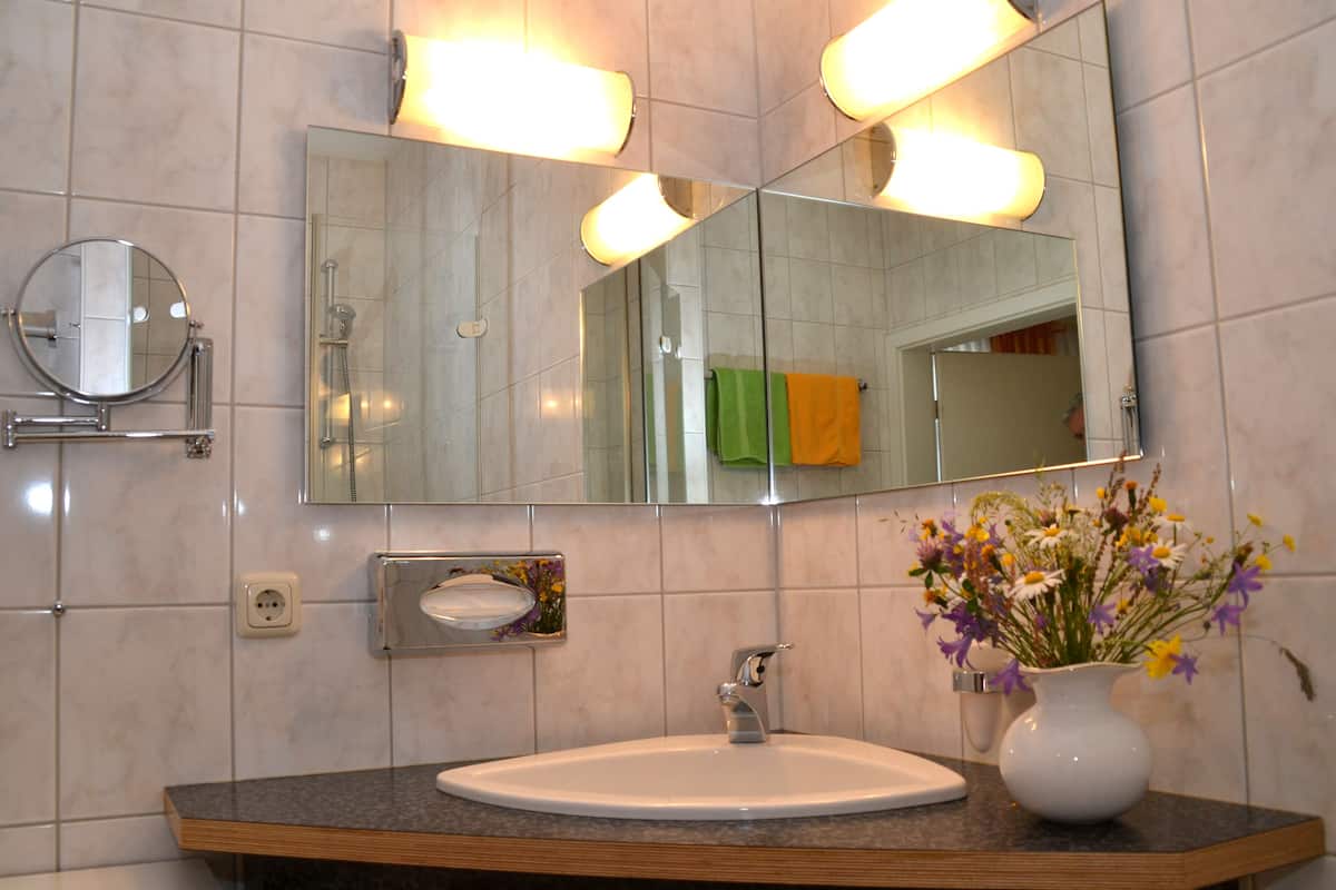 double or twin room | bathroom | shower, free toiletries, hair dryer, bathrobes