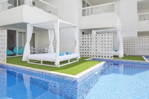 Swim Up One Bedroom Apartment Garden View | Terrace/patio - Aparthotel Tropic Garden (Santa Eulalia del Rio)